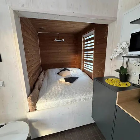 Estberg Glasshouse With Sauna Holiday home