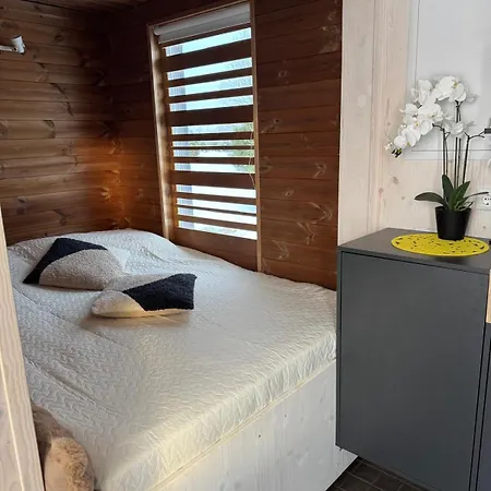 Estberg Glasshouse With Sauna *