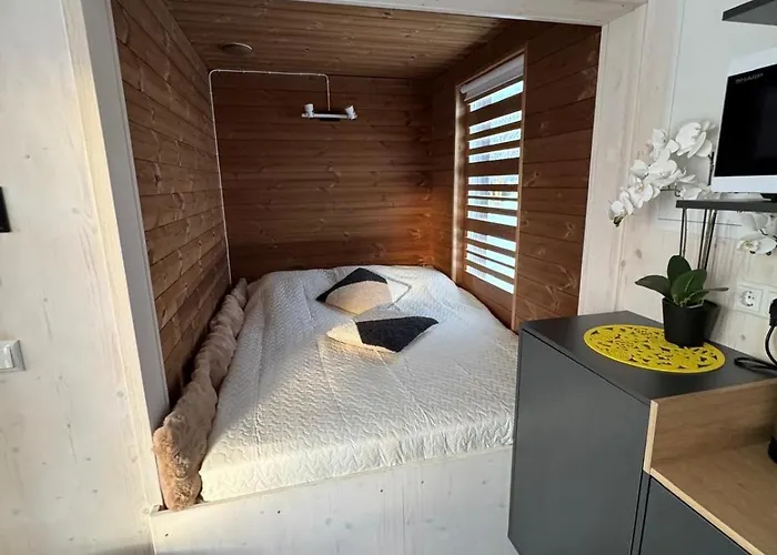 Estberg Glasshouse With Sauna Holiday home